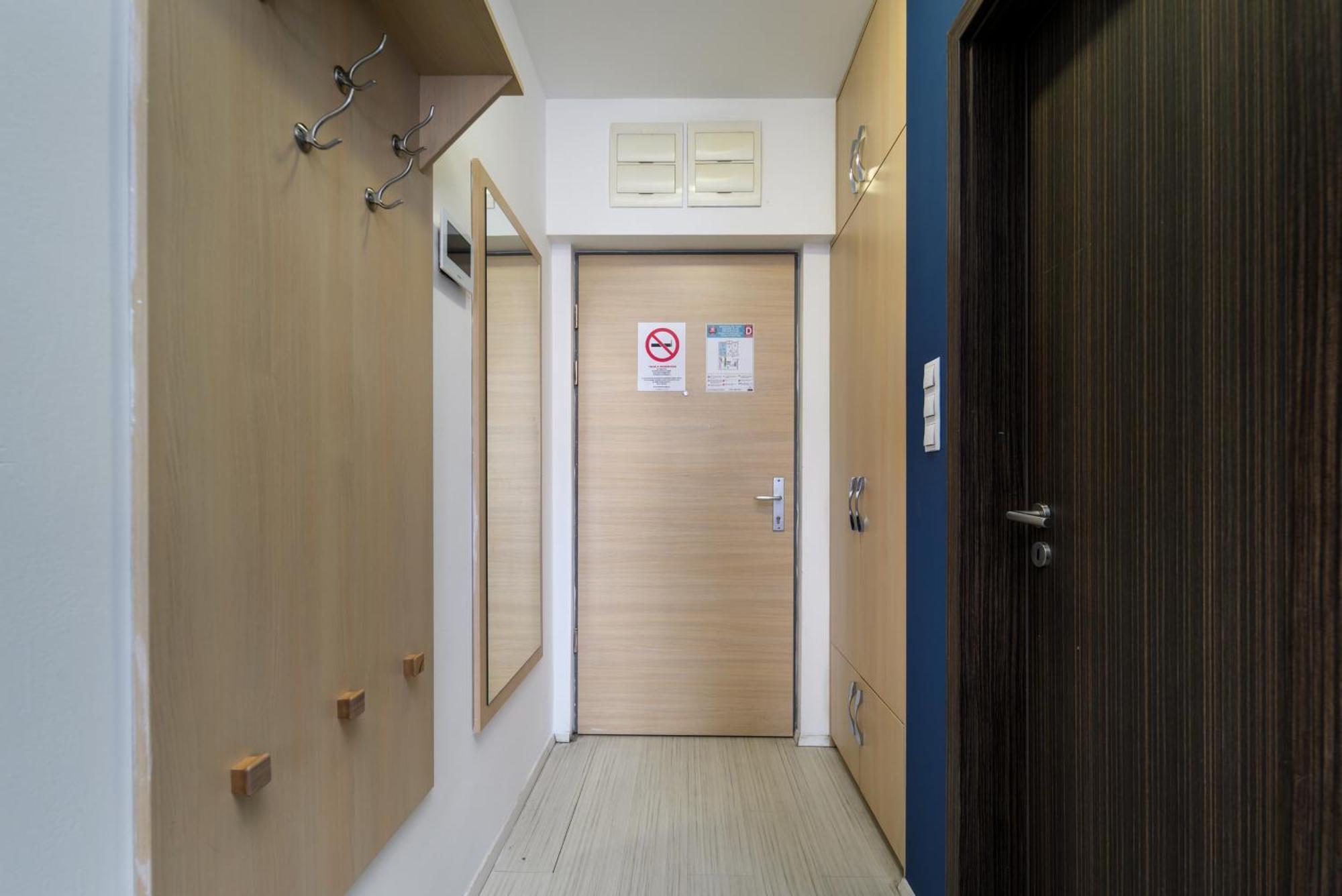 Sun Resort Residential Suite-Free Parking Garage Same Building Budapest Exterior photo